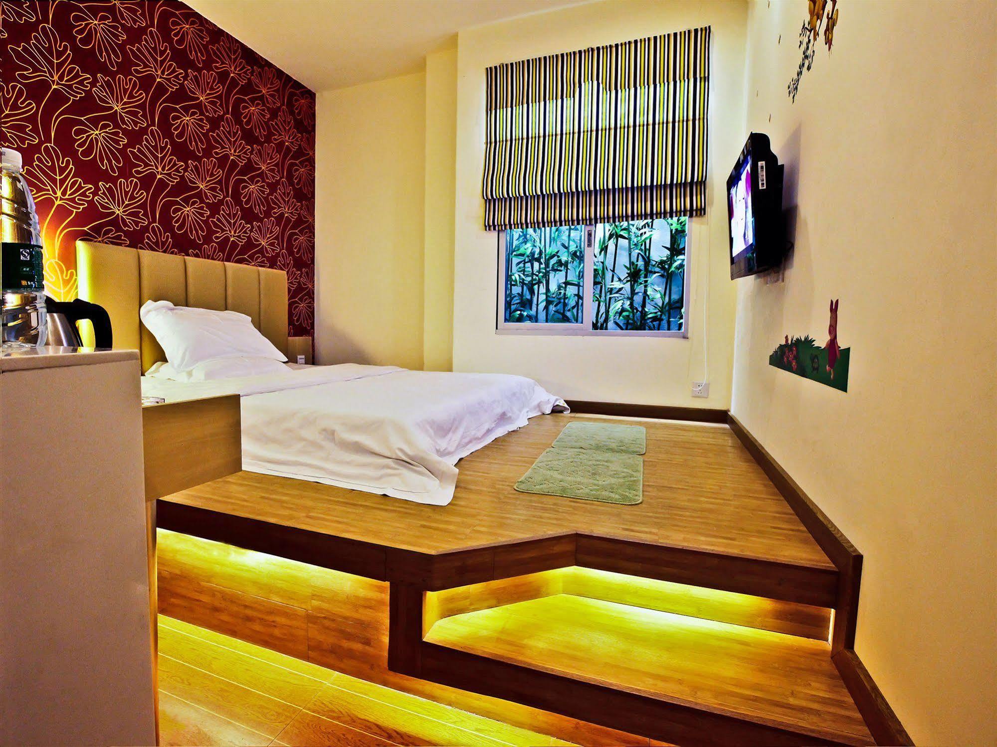 Tavernew Hotel Guangzhou Exterior photo