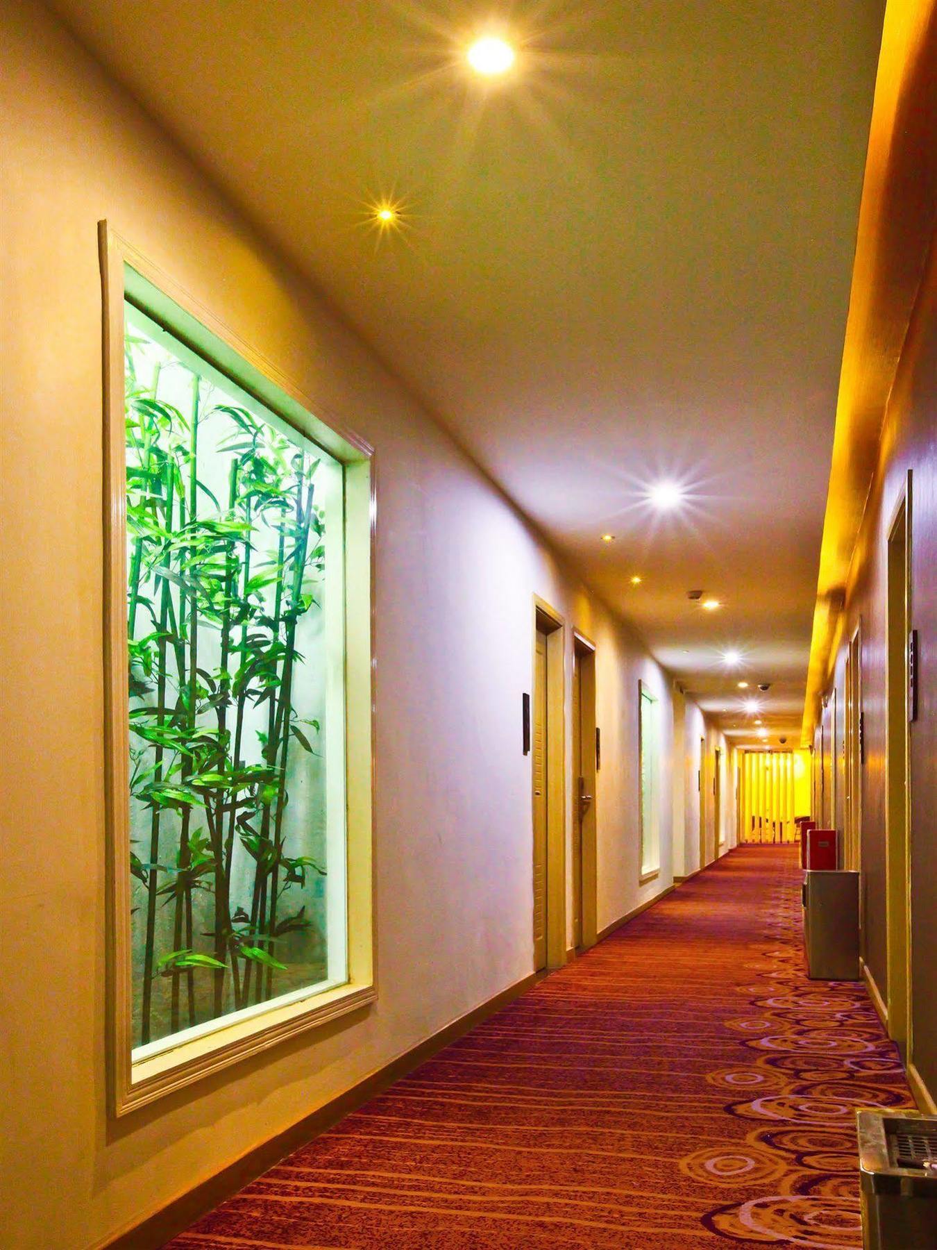 Tavernew Hotel Guangzhou Exterior photo