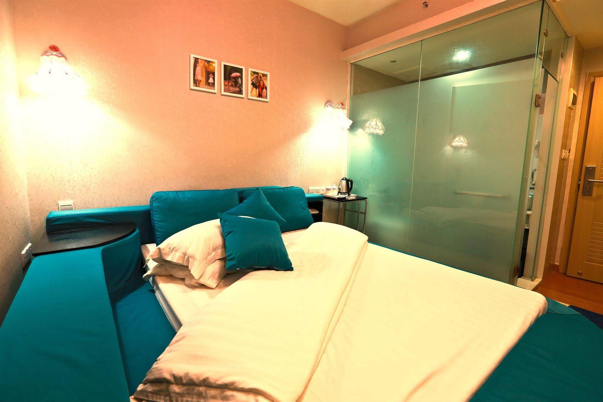 Tavernew Hotel Guangzhou Exterior photo